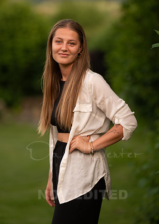 simona-42