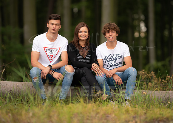 jana-90