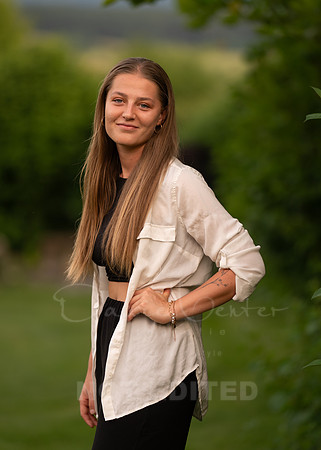 simona-40